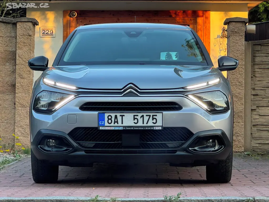 Citroën C4 1.2i 130 S&s 1.MAJITEL ČR DPH - fotka 2