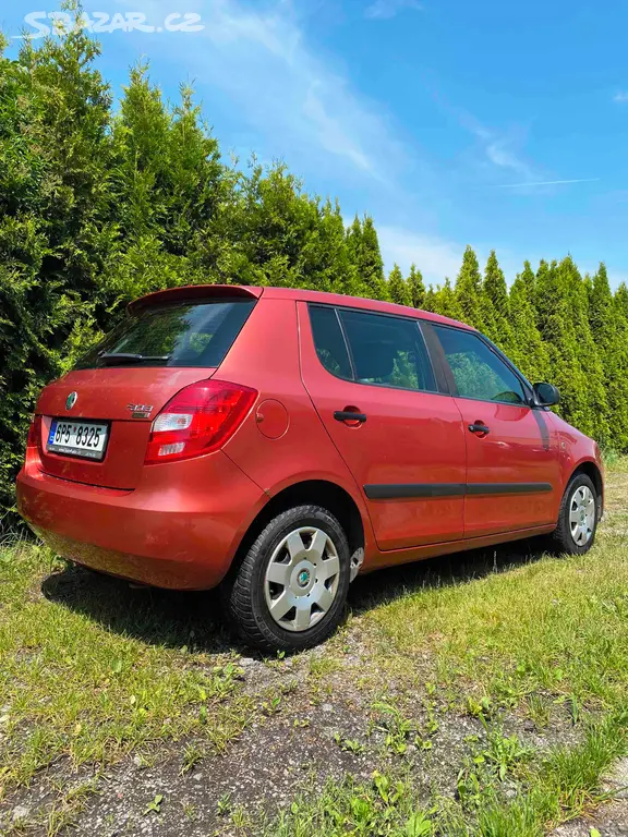 Škoda Fabia II 1.2i 51kw rok 2009 STK 05/2028 - fotka 2