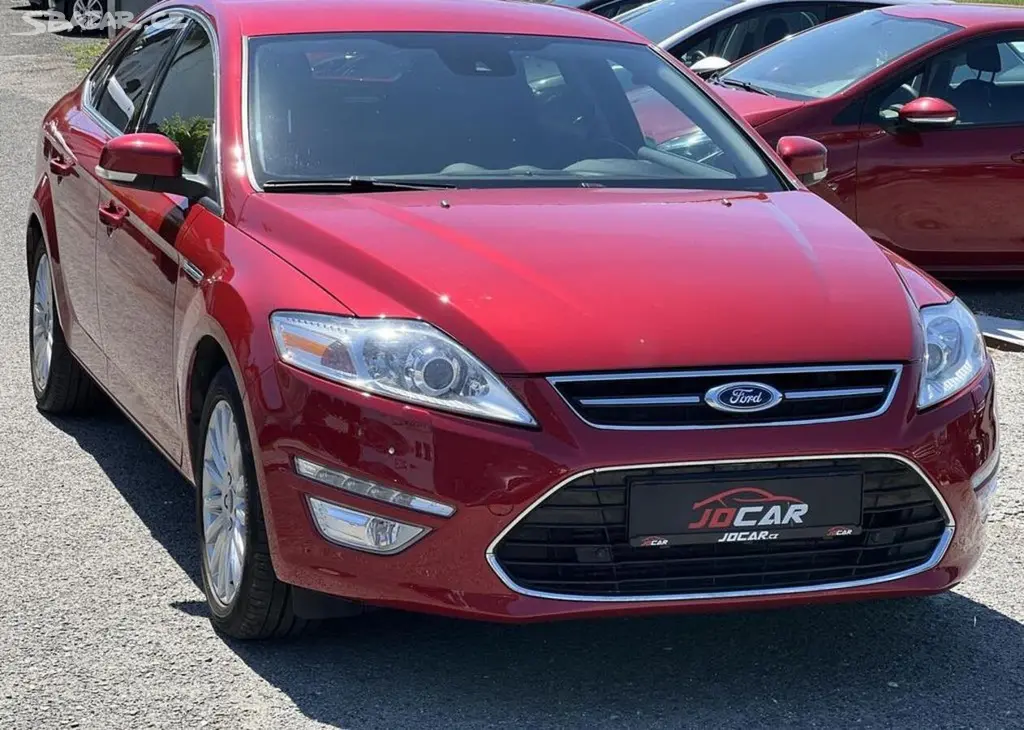Ford Mondeo Titanium 2.2TDCi 147kw KAMERA manuální - fotka 3