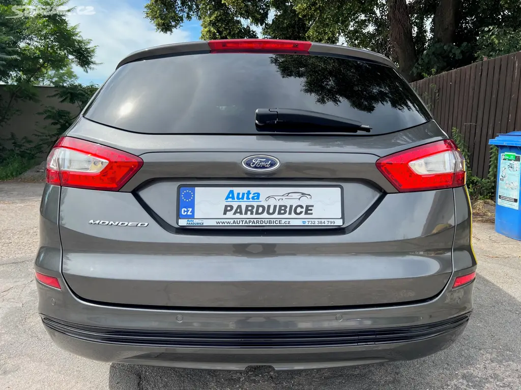 FORD MONDEO MK5 KOMBI 2.0TDCi TITANIUM FullLED - fotka 4