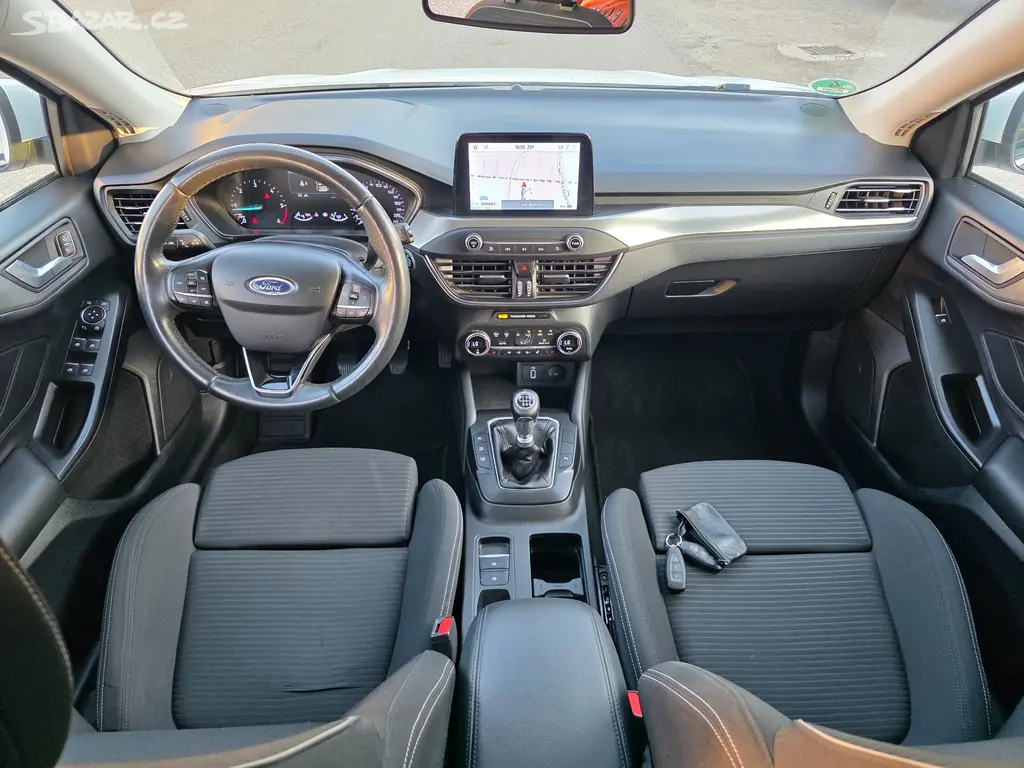 Ford Focus combi 1.5 TDCi Cool&Connect 120PS- DPh - fotka 3