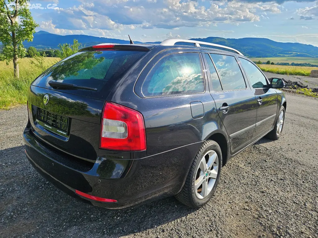 Škoda Octavia II combi 2.0TDi - fotka 5