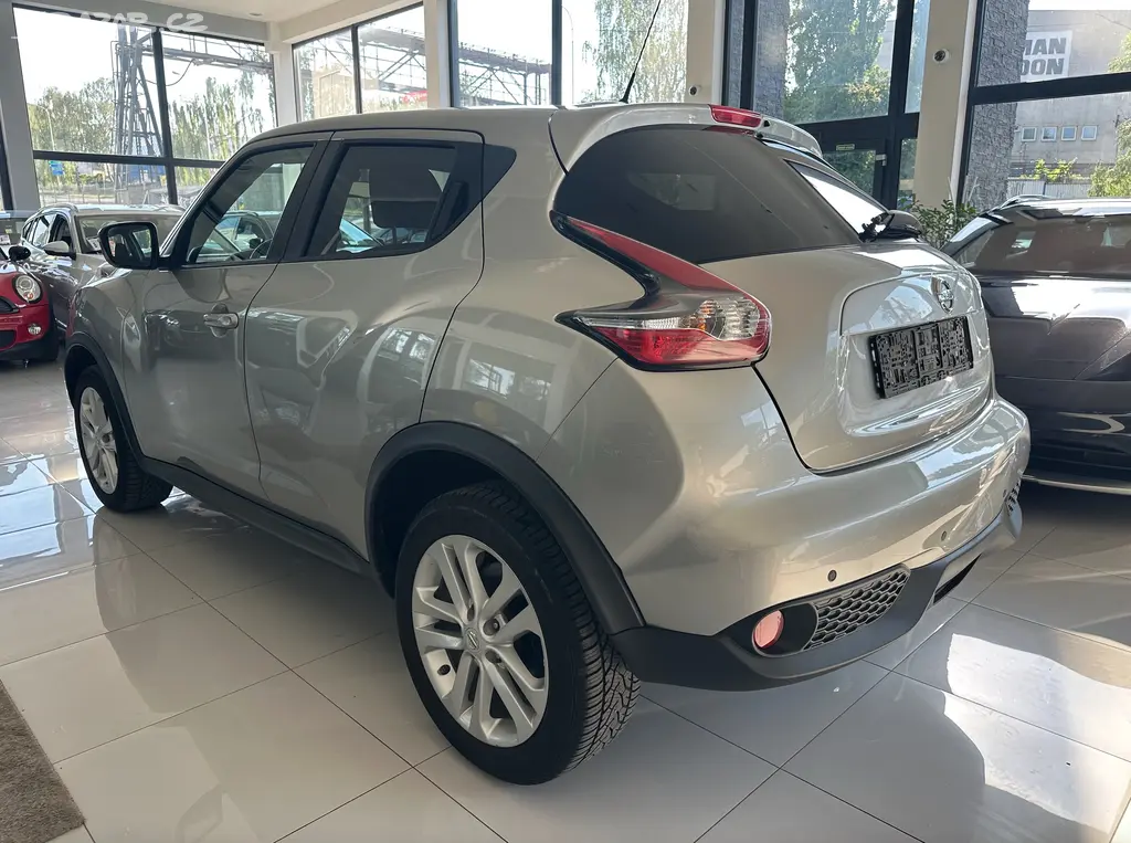 Nissan Juke, 1.6 Benzin TOP STAV - fotka 4