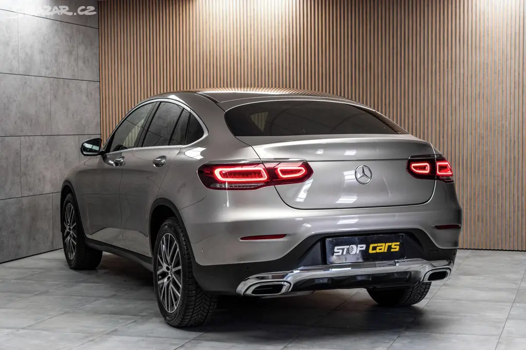 Mercedes-Benz GLC, 300d 4M*N.TOPENÍ*DPH*ČR 1.MAJ* - fotka 4