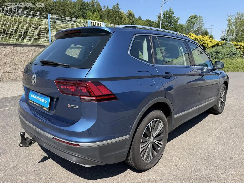 Volkswagen Tiguan Allspace, 2,0TDi 176kW 4x4 automat závěs - fotka 4