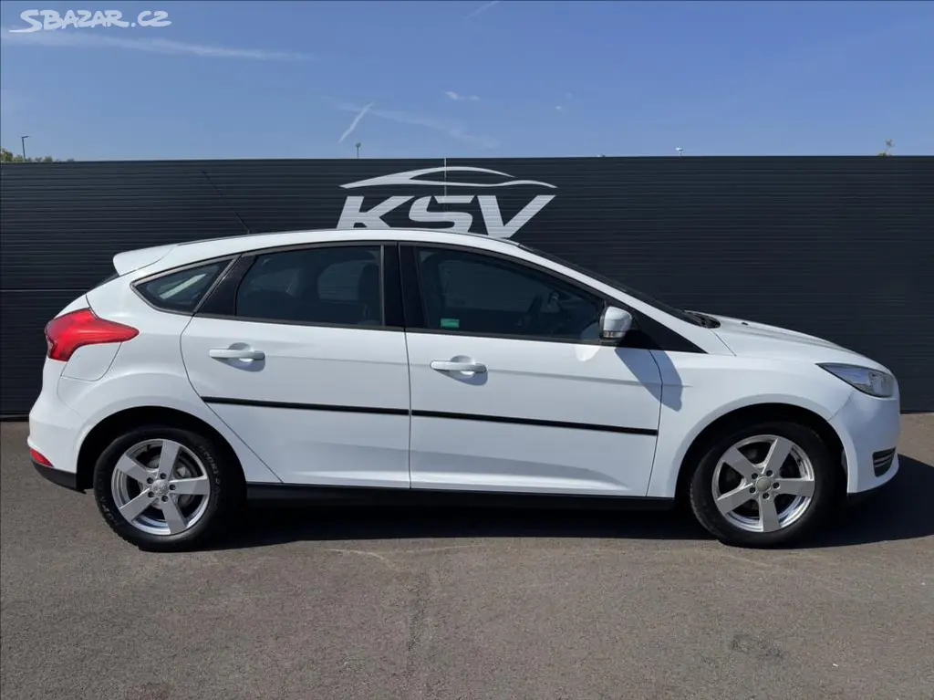 Ford Focus, 1,6 - fotka 6