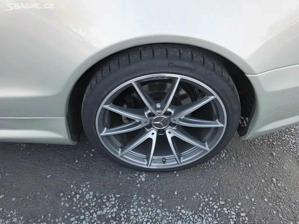 Mercedes-Benz SL500 AMG 55 Paket Interiér - fotka 4