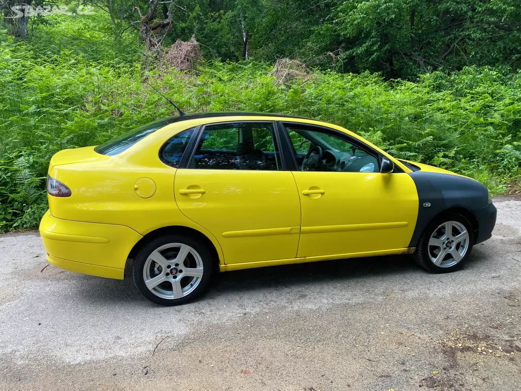 Seat Cordoba 6L2 1.9 TDi 74kw (96kw) - fotka 5