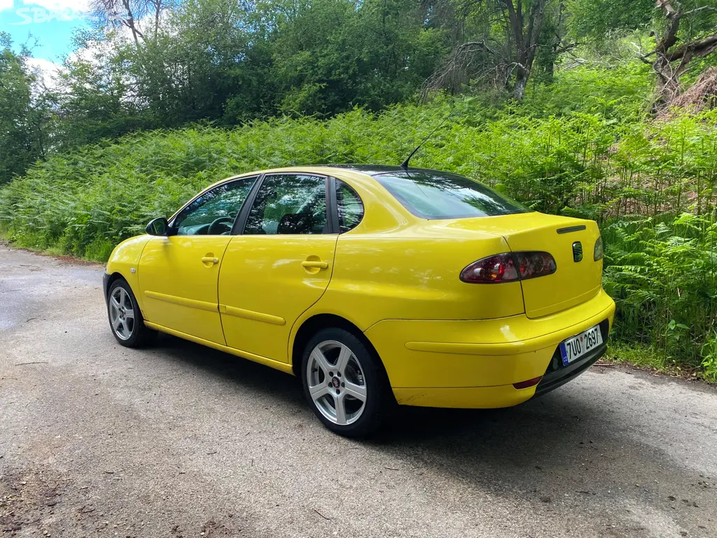 Seat Cordoba 6L2 1.9 TDi 74kw (96kw) - fotka 3