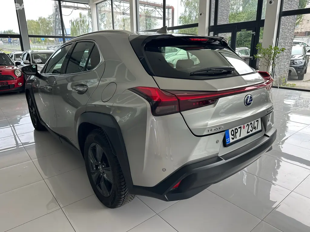Lexus UX 250h, UX250H HYBRID - fotka 2