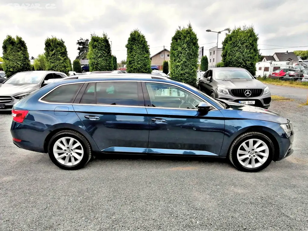 Škoda Superb, IV 1.4 TSi PHEV 160kW - fotka 6