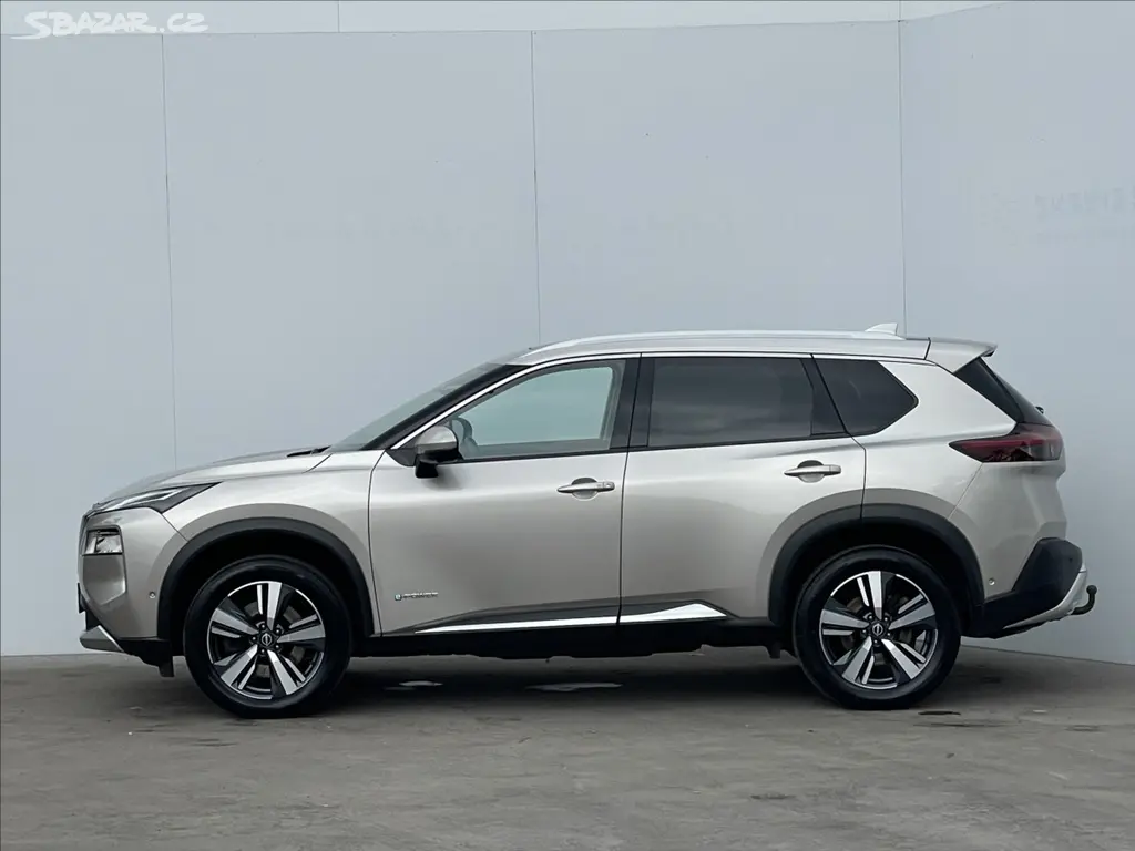 Nissan X-Trail, 1,5 e-POWER e-FORCE AWD TEKNA+ - fotka 2
