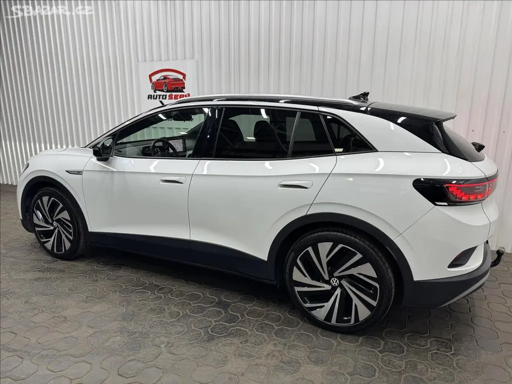 Volkswagen ID.4, 150kW DCC MAX 1ST PLUS PRO PF. - fotka 5