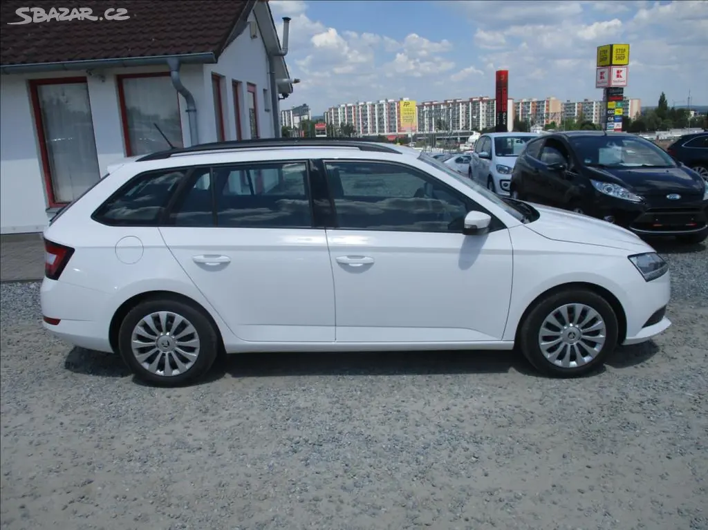 Škoda Fabia, 1,0 TSI, klima,servis,DPH,CZ, - fotka 4
