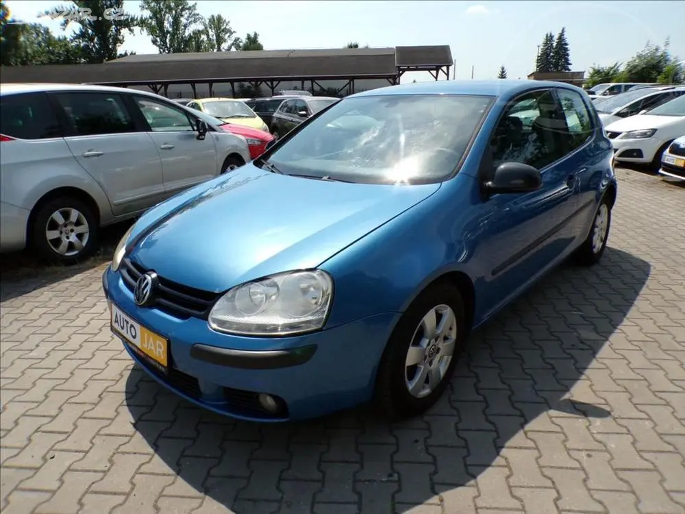 Volkswagen Golf 1,4 FSI DIGI.KLIMA - fotka 2