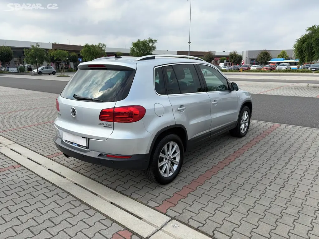Volkswagen Tiguan 2.0 TDi DSG 4x4 TOP VÝBAVA - fotka 3