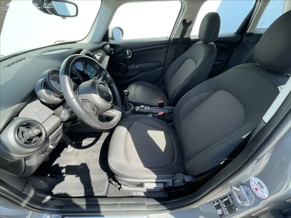 Mini Cooper, 1,5 ACC+PDC - fotka 4