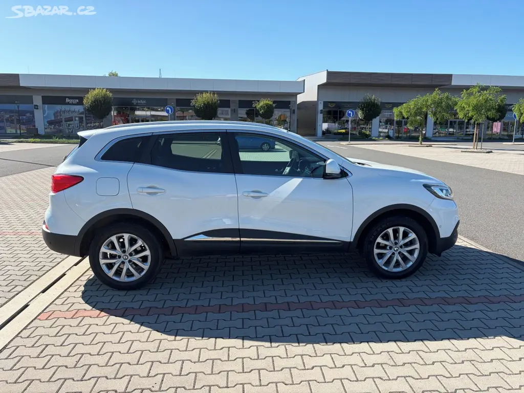 Renault Kadjar 1.2 TCe 96kw ČR naj. 118t NAVI - fotka 2