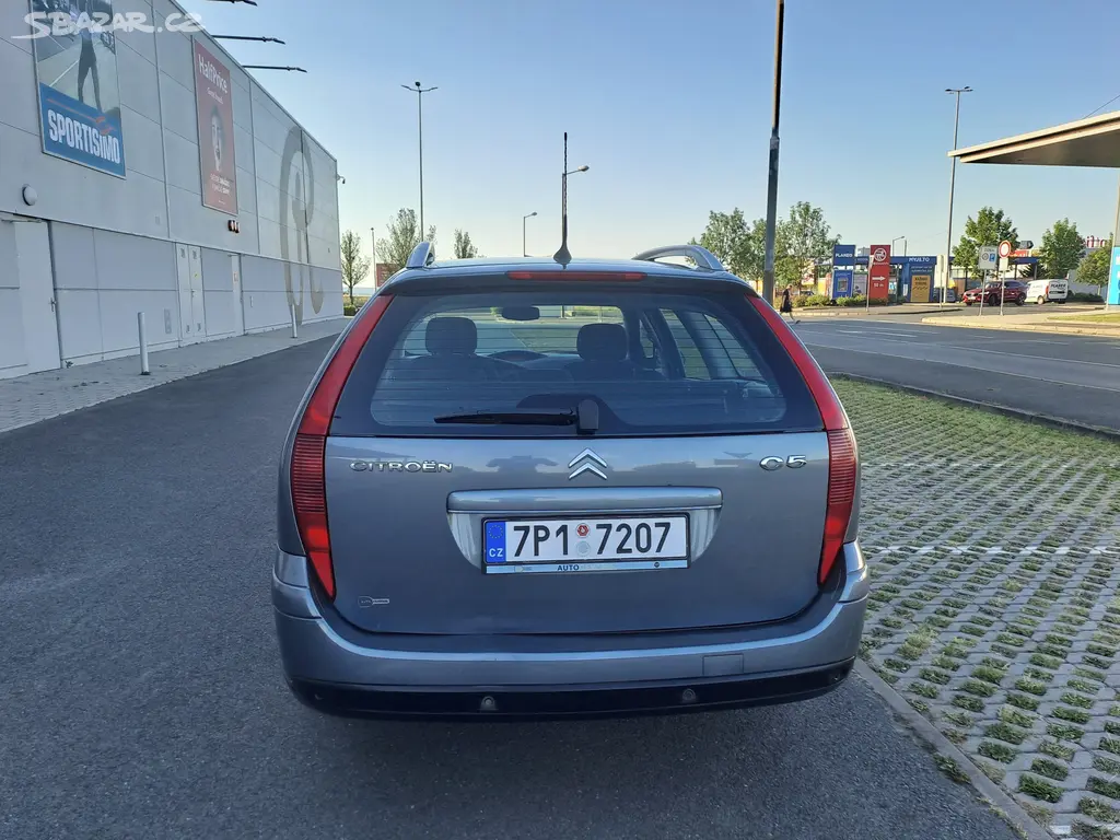 Citroën C5, 2.0HDI 100KW PĚKNÉ,ZACHOVALÉ!! - fotka 6