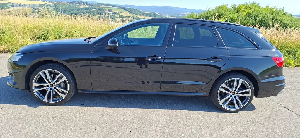 AUDI A4 AVANT QUATTRO 2.0 TDI 150 kW DSG 91 tkm - fotka 5