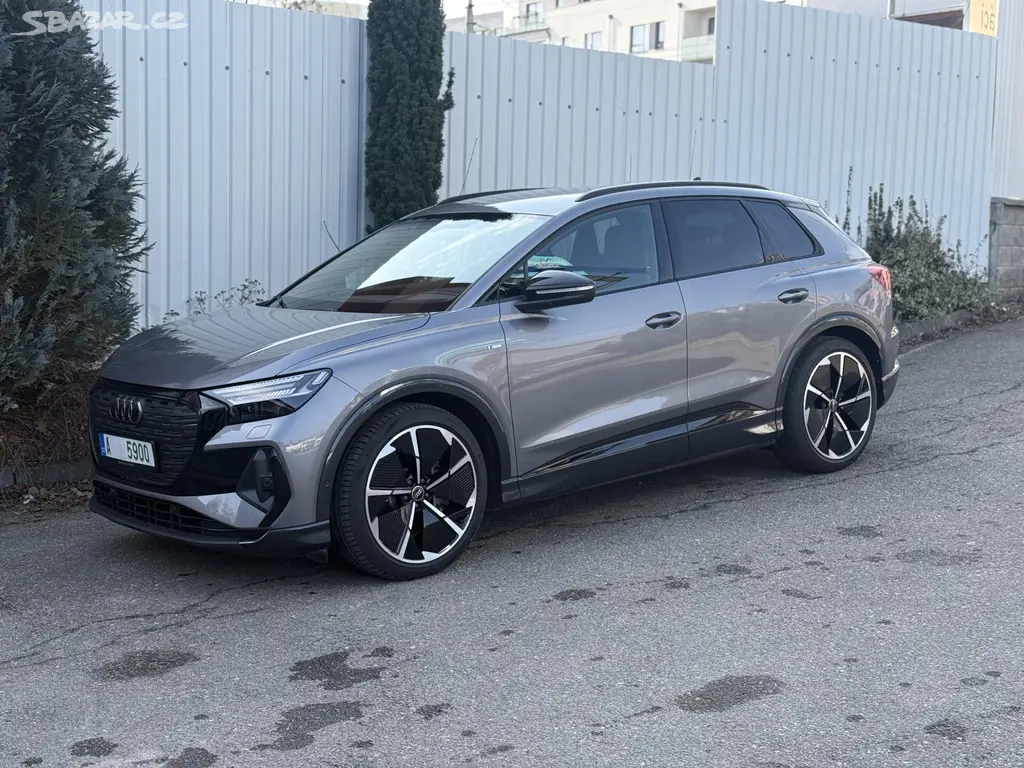 Audi Q4 e-tron, 50 quattro S-LINE 21" SONOS - fotka 2