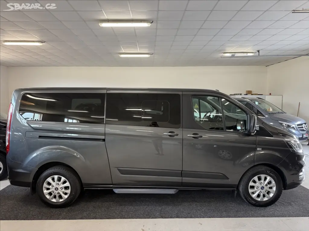 Ford Tourneo Custom, 2,0 Long,96kW,po servisu - fotka 4
