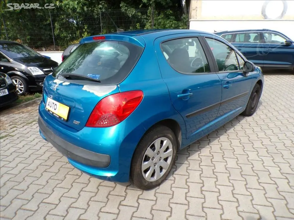 Peugeot 207 1,4 HDI - fotka 4