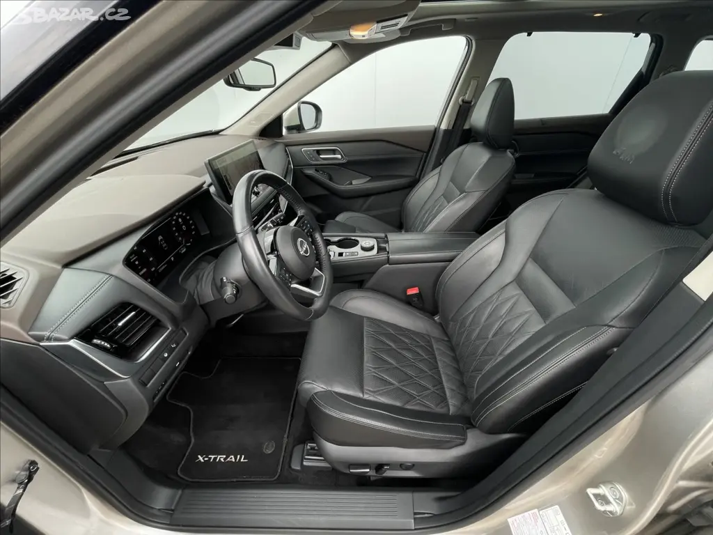 Nissan X-Trail, 1,5 e-POWER e-FORCE AWD TEKNA+ - fotka 4