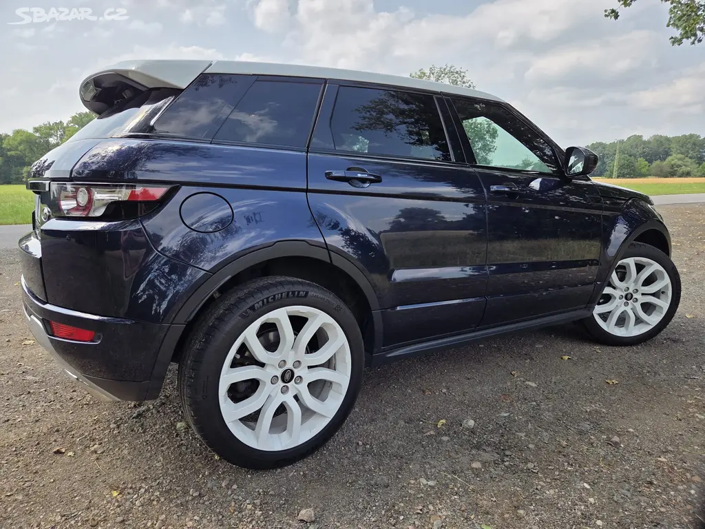 Range Rover Evoque, Automat,panorama,kůže - fotka 6