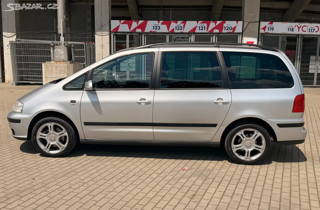 Seat Alhambra, 2.0TDi 103kw Původ ČR 7míst - fotka 3