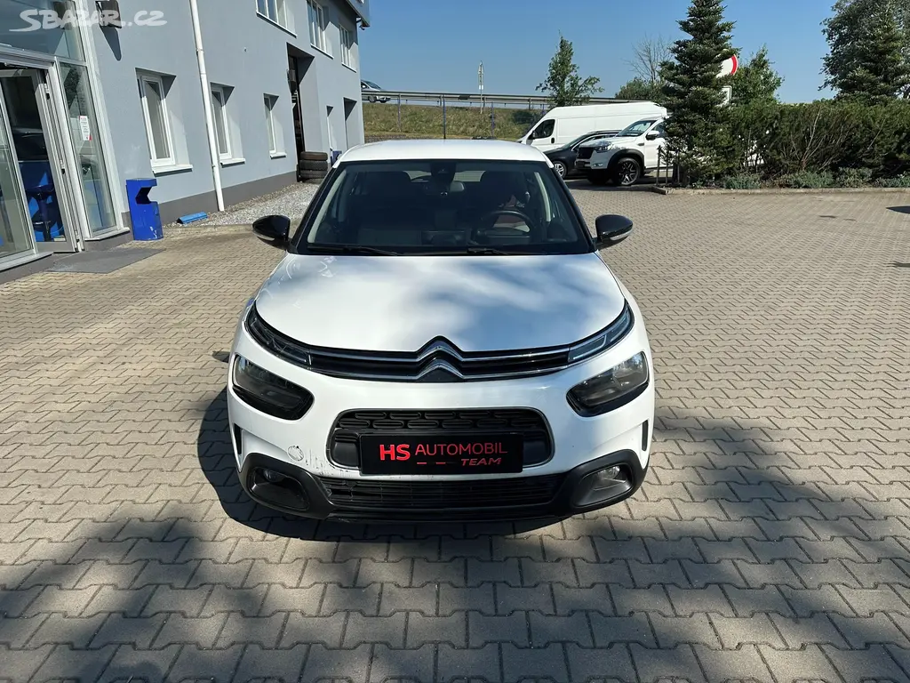Citroën C4 Cactus, 1,2i 81kW - fotka 3