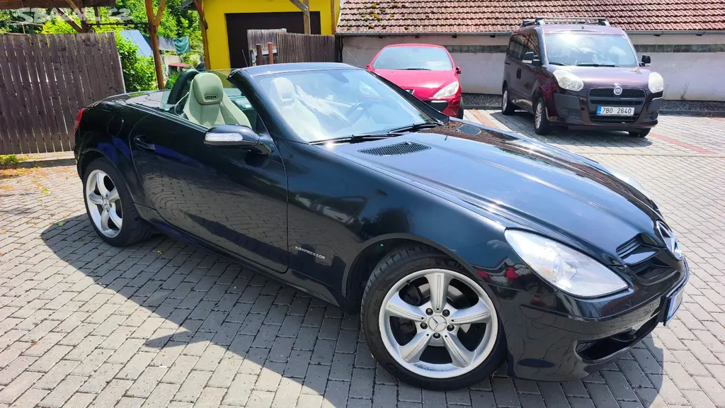 Mercedes Benz SLK