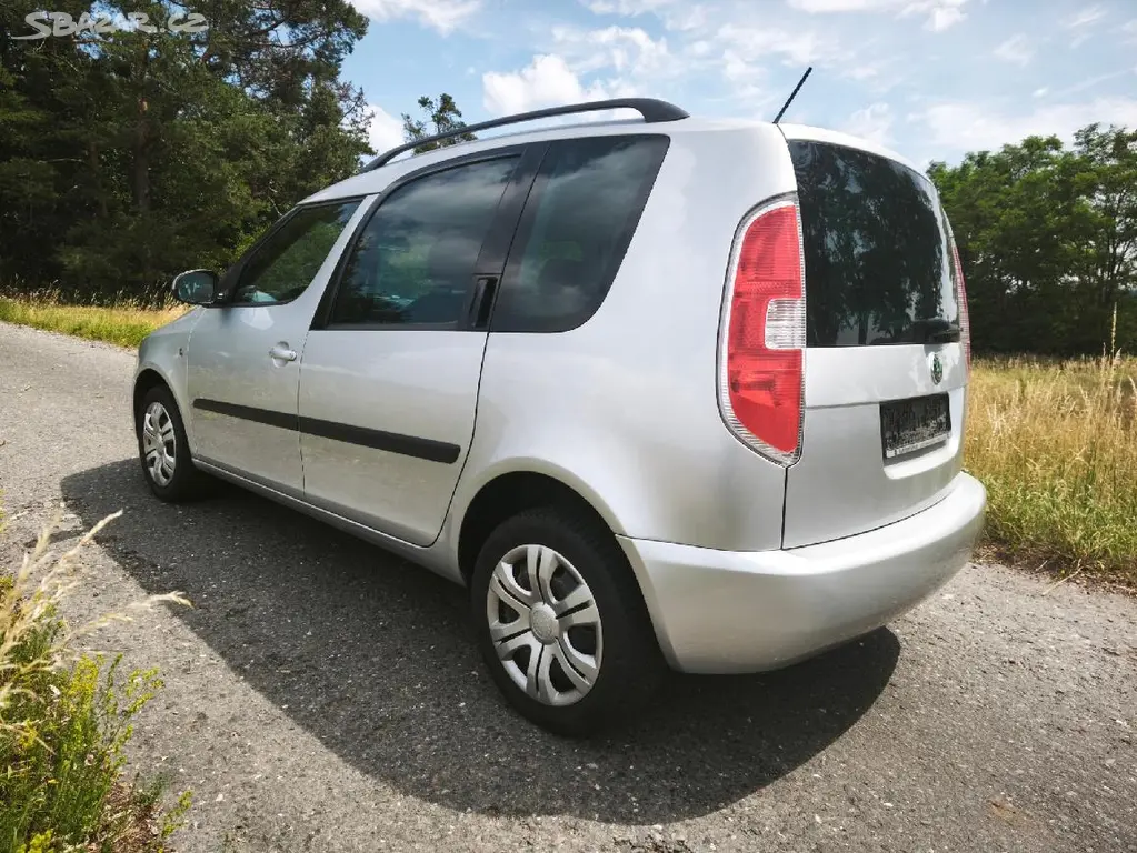 Škoda Roomster 1,2 Tsi 77 kW , TOP STAV - fotka 5