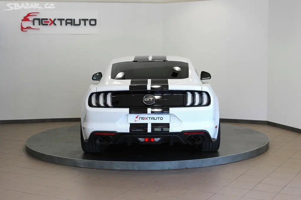 Ford Mustang, GT 5.0 V8 331kW FASTBACK, EU - fotka 4