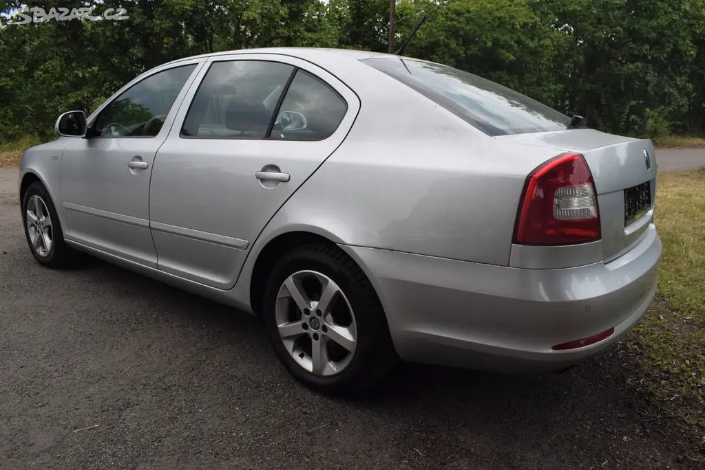 Škoda Octavia 1,2 TSi FAMILY,PO SERVISU - fotka 4