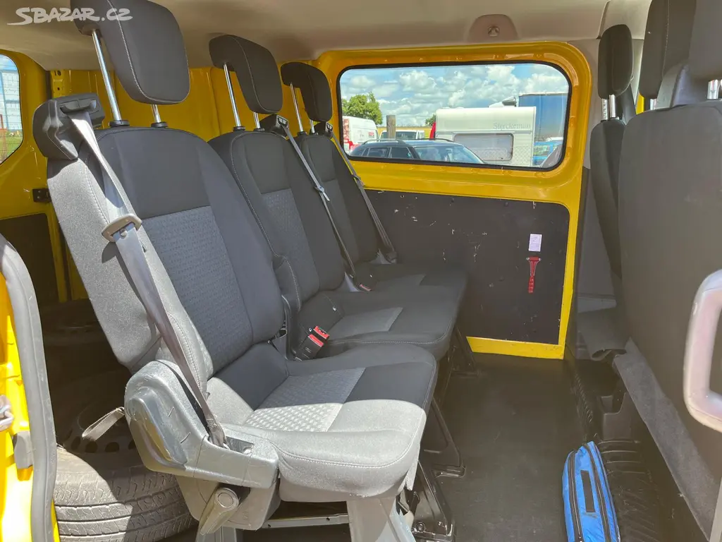 Ford Transit Custom 2,0 TDCI 6 Míst +TZ+klima-DPH - fotka 3
