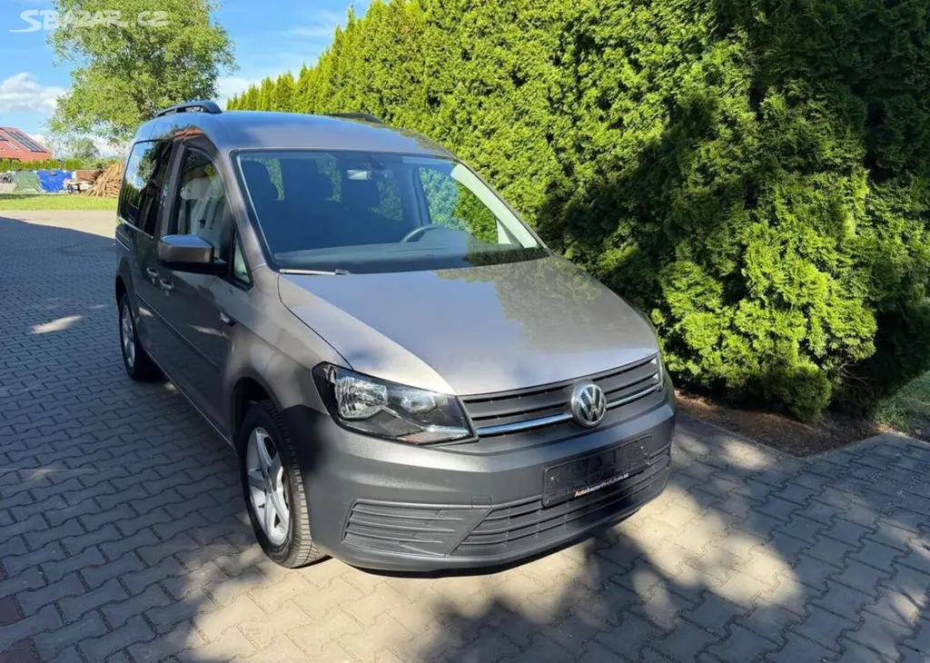 Volkswagen Caddy 1,4TSi/ 92kw 1 Majit. serviska - fotka 3