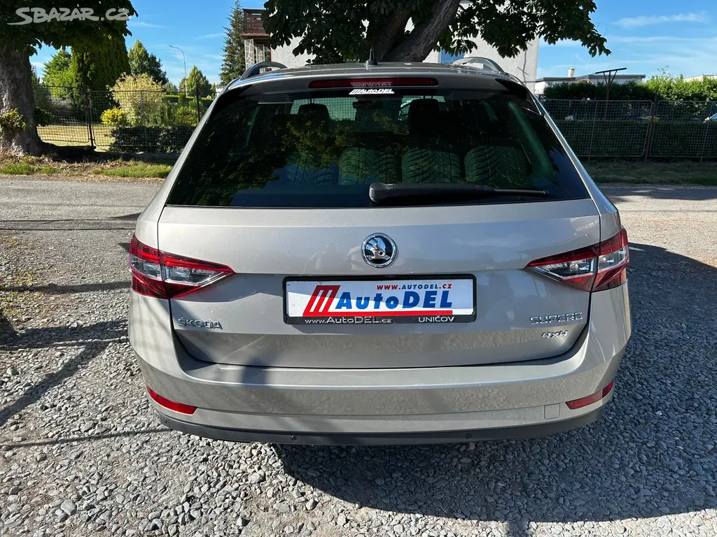 Škoda Superb 2.0 TDi 4x4 L&K DPH WEBASTO - fotka 3