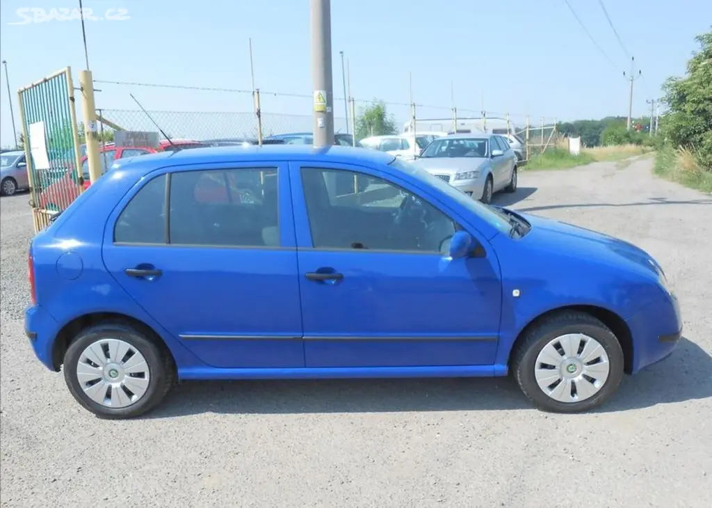 Škoda Fabia 1,4 i 16 V 55 kW Serviska benzín - fotka 2