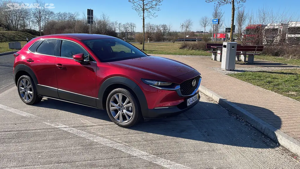 2021, 57 000 km, 4x4, automat, 110 kw, TOP stav - fotka 4