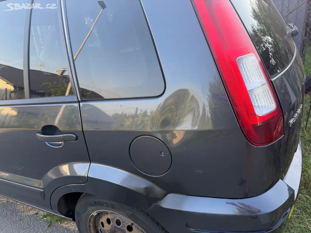 Ford Fusion 1,4 / 59kw - STK 5/27 - fotka 4