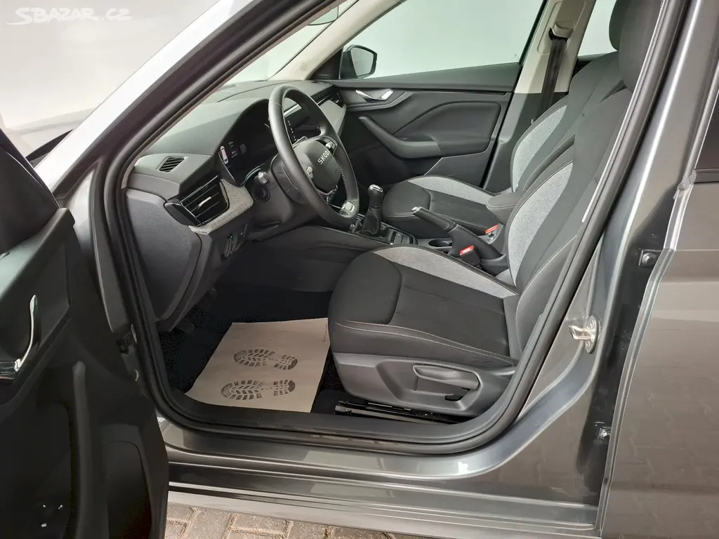 Škoda Kamiq, SELECTION TSI 85/1.0 M6F - fotka 6