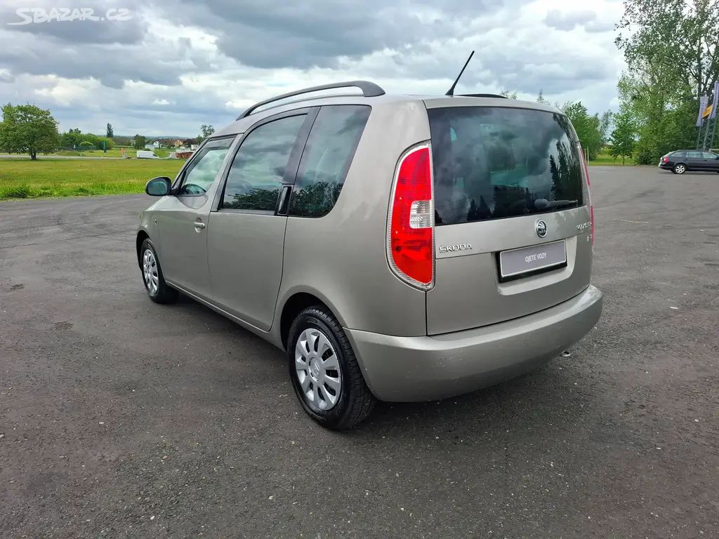 Škoda Roomster 1.2TSi 63kW,klimatizace,senzory - fotka 6