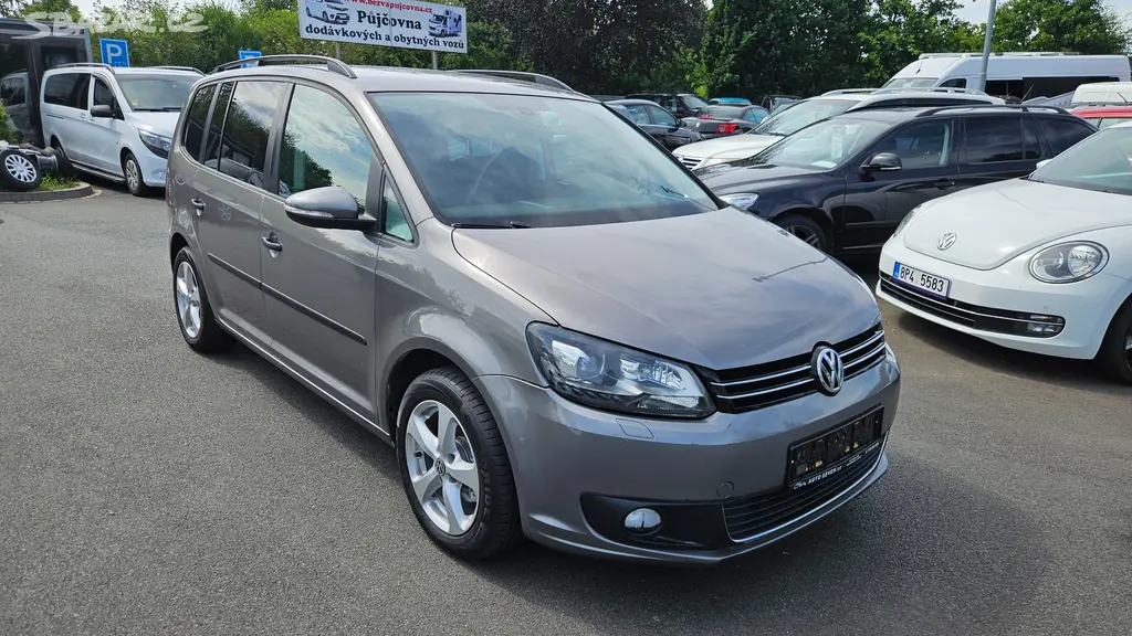 Volkswagen Touran 1,6 TDi DSG