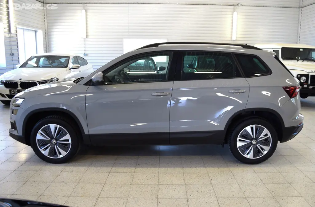 Škoda Karoq, 2.0 TSI DSG 110 kW 2023-DPH - fotka 2