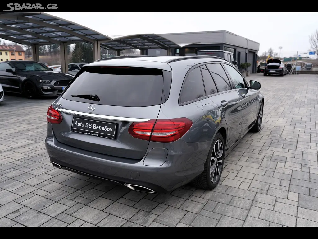 Mercedes-Benz Třídy C, C 350e Plug -in hybrid/280PS - fotka 6