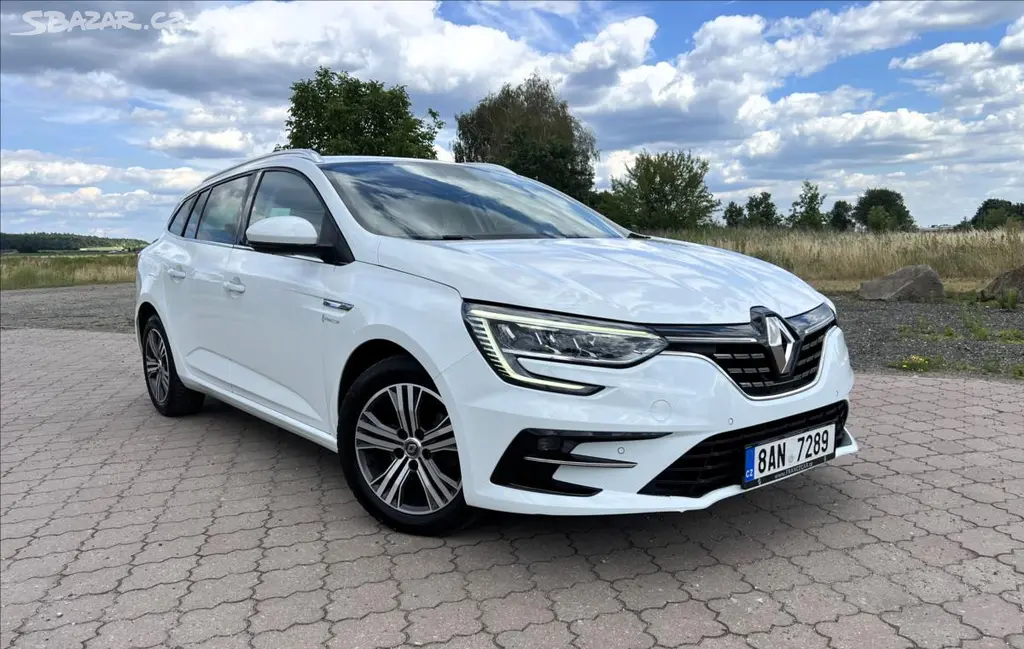Renault Mégane, 1,5 DCI INTENS,1.MAJ.,ČR - fotka 6