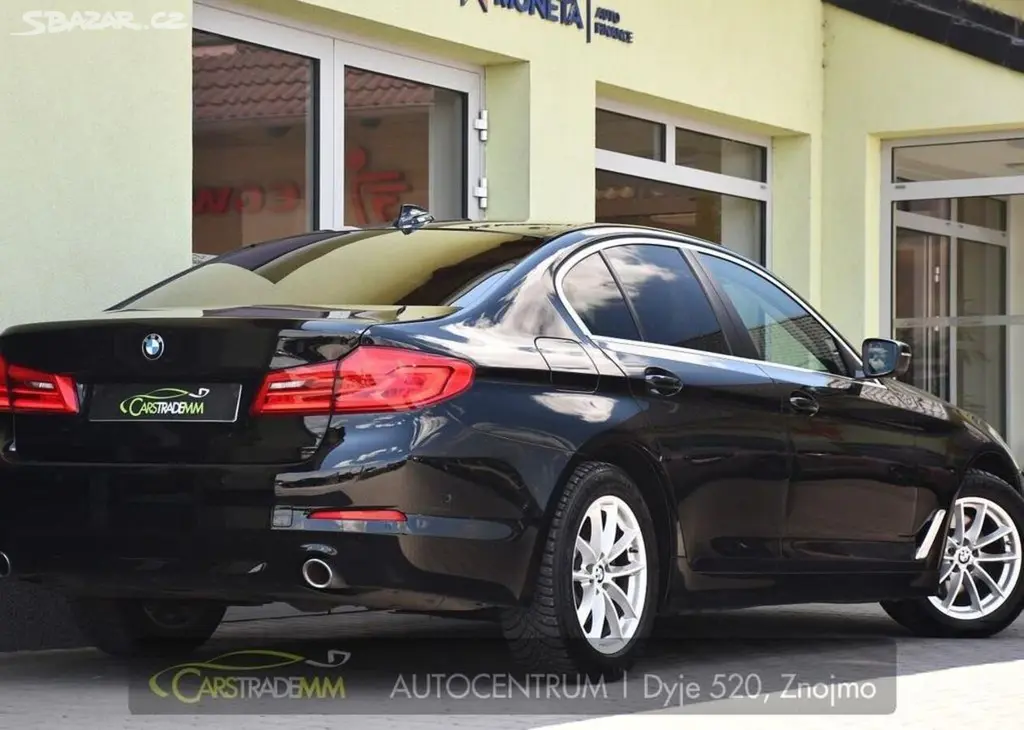 BMW Řada 5 518d ČR 1.M CARPLAY 110 kw - fotka 4
