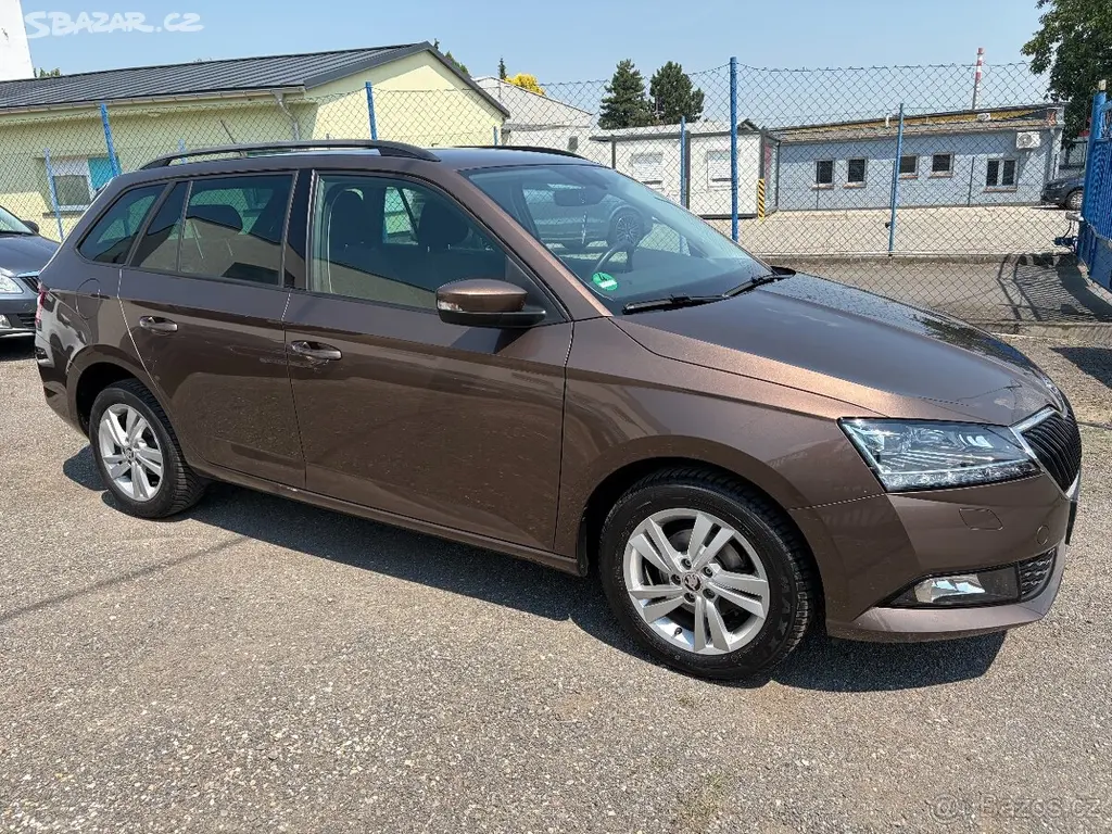 ŠKODA FABIA 3 FC 1.0 TSI 70KW COMBI STYLE FULL LED - fotka 5