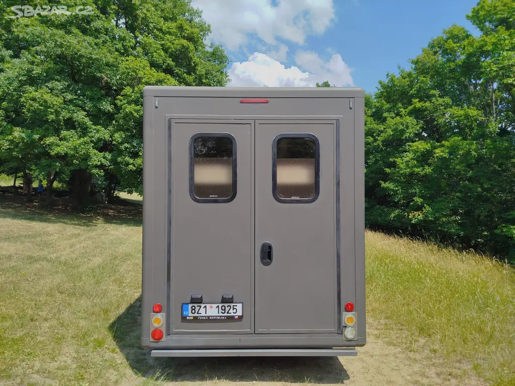 Vw Transporter T5 2.0 TDI 103kW obytný vůz - fotka 5